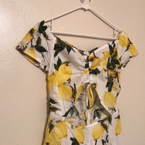PrettyLittleThing Dresses & Skirts - Off the Shoulder Lemon Dress